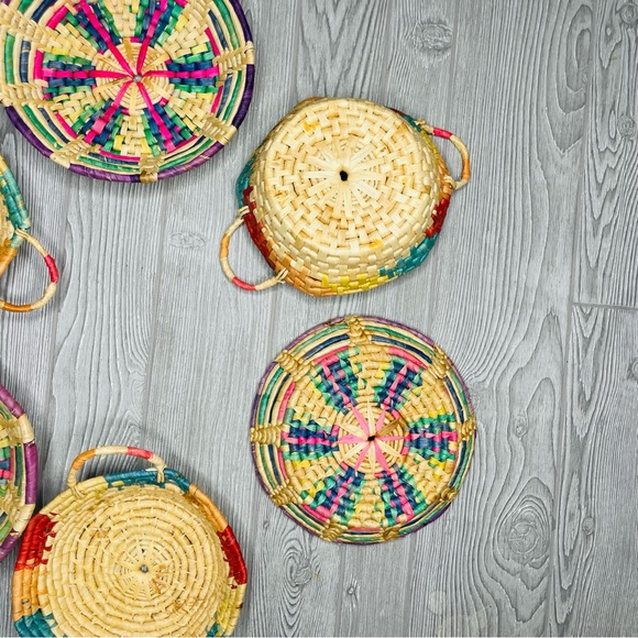Vintage pastel woven baskets 6 , 3 w/ handles 3 without decoration accents boho - Picture 5 of 7